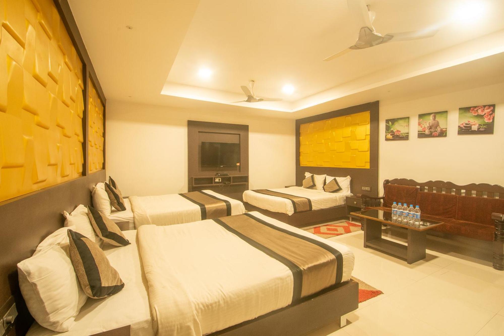 Parampara Residency Kushālnagar Exterior photo